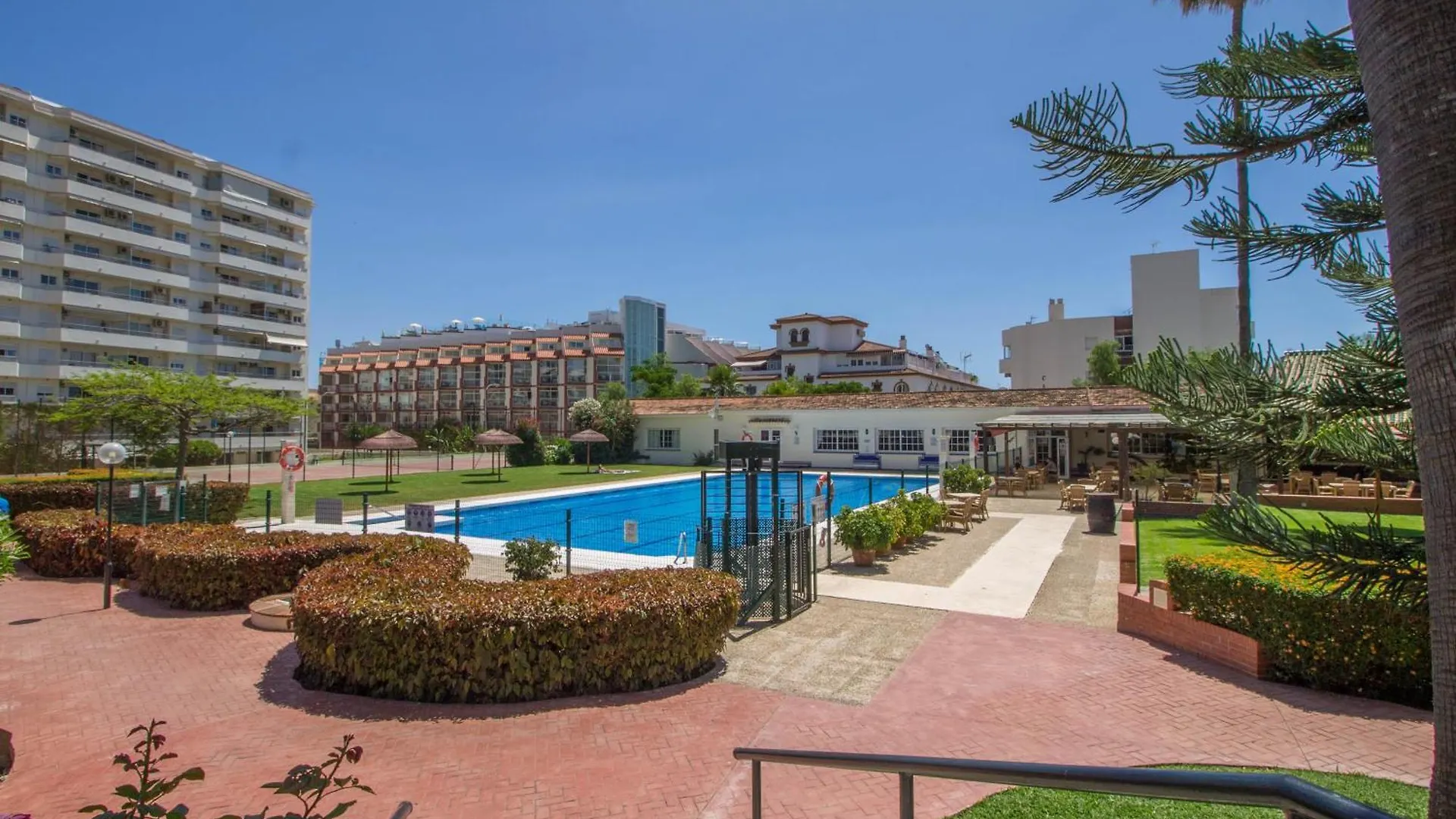 Apartment Carihuela Palace 418 By Ivi Real Estate Torremolinos